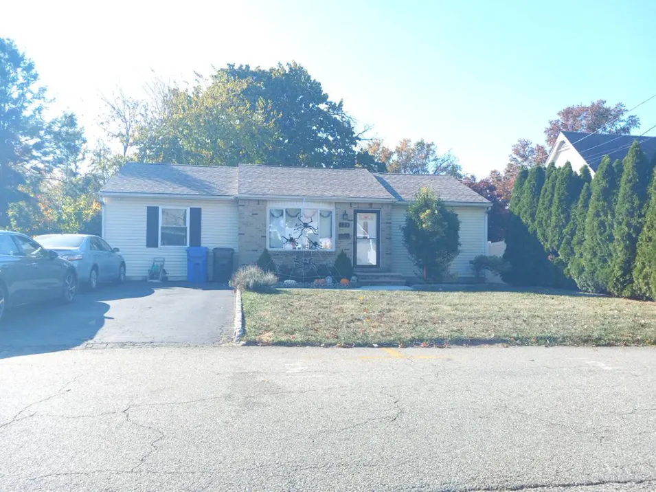 129 Grant Avenue Fords, NJ 08863, Middlesex County
