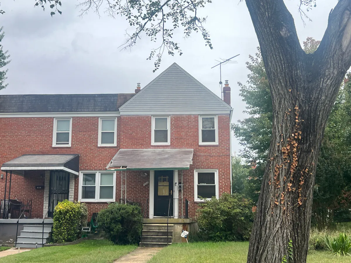 Lucia Ave, Baltimore, MD 21229