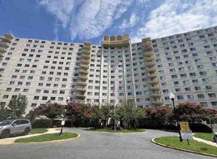 1111 W University Blvd Silver Spring, MD 20902, Montgomery County