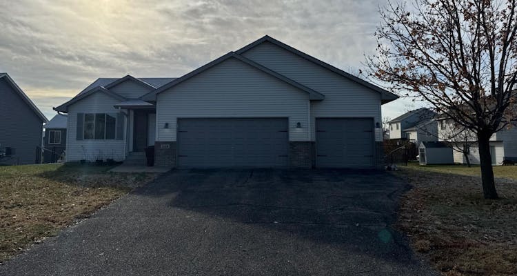 213 Summerfield Ln Waverly, MN 55390, Wright County