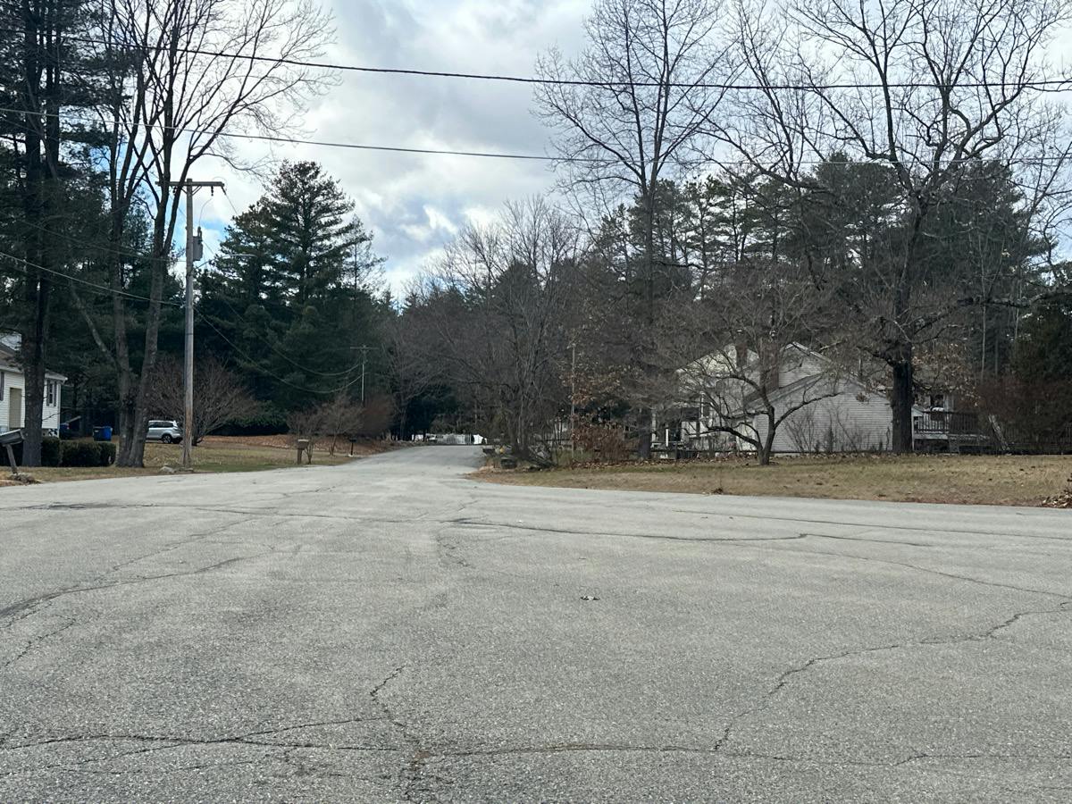 Douglas Dr, Ayer, MA 01432
