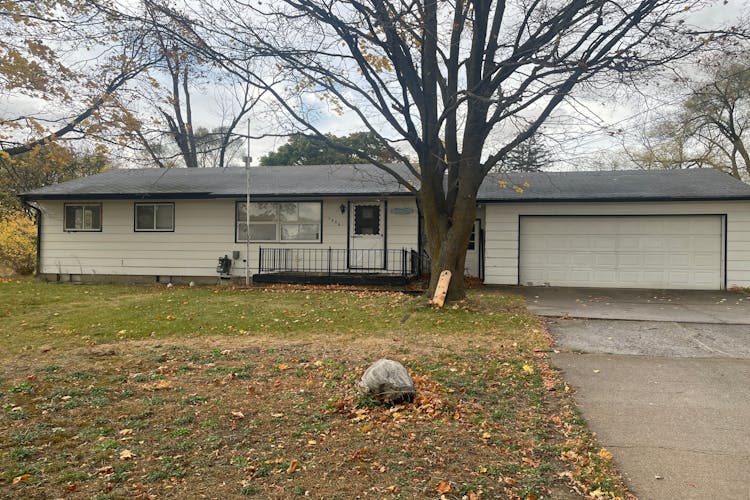 1306 Michigan St Mount Pleasant, MI 48858, Isabella County