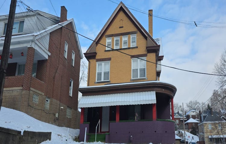 25 East Woodford Avenue Pittsburgh, PA 15210, Allegheny County