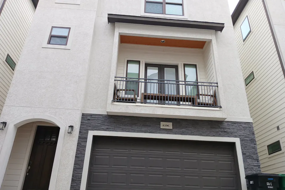 839 Fisher Street C Houston, TX 77018, Harris County