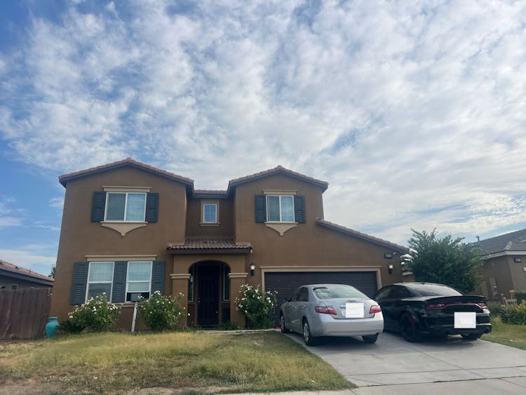 5813 Turquoise Ridge Dr Bakersfield, CA 93313, Kern County