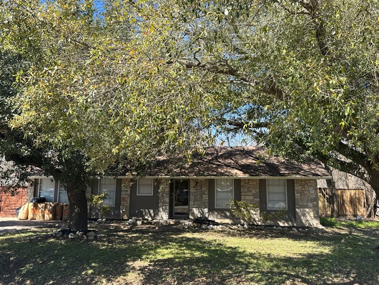 2506 Cecil Dr Austin, TX 78744, Travis County