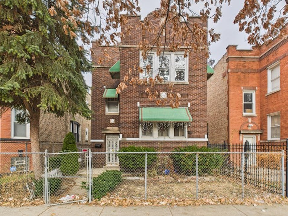 4044 W Crystal St Chicago, IL 60651, Cook County