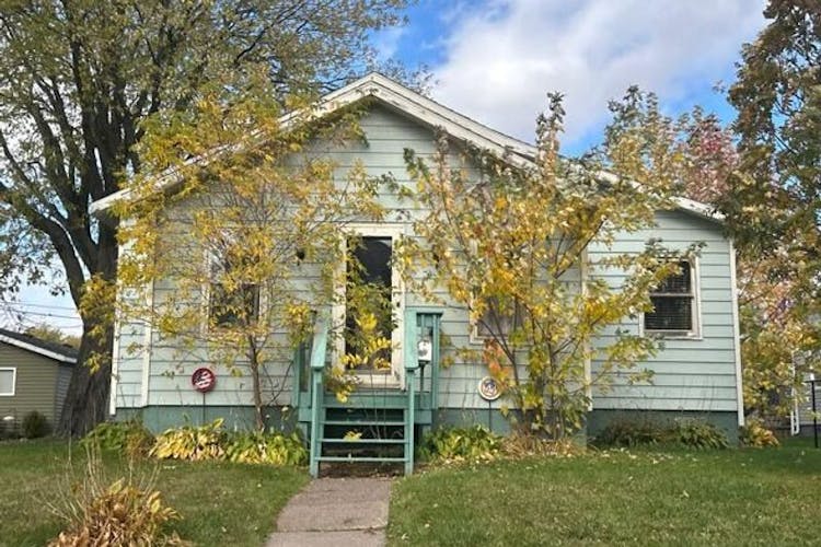 27 Oak Street Proctor, MN 55810, St. Louis County