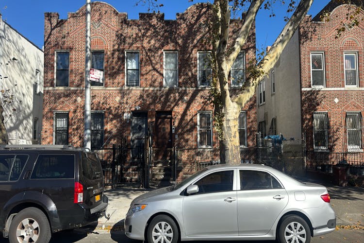 117 Rockaway Parkway Brooklyn, NY 11212, Kings County