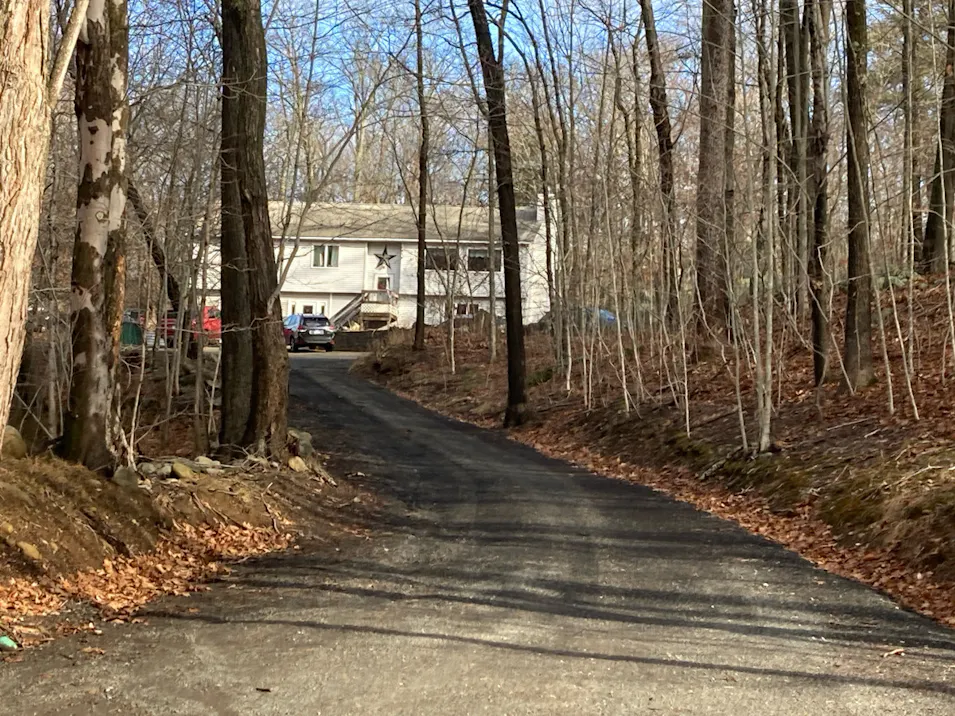 6 River Road Clinton, CT 06413, Middlesex County
