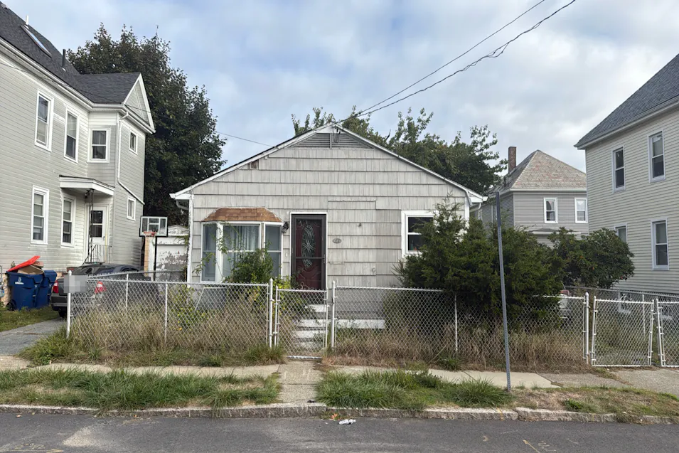 61 Taber Street New Bedford, MA 02740, Bristol County
