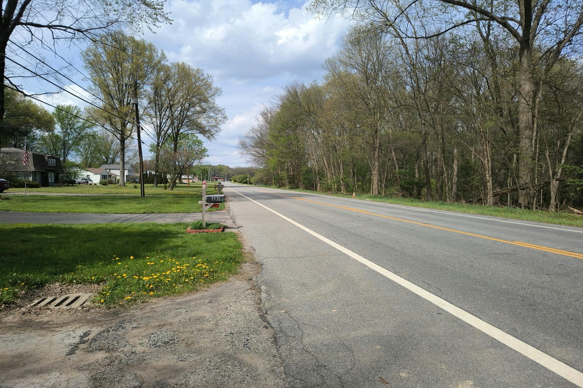 Lockwood Blvd, Youngstown, OH 44512