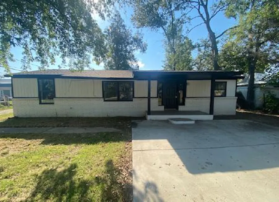 12 1st St NE Inola, OK 74036, Rogers County