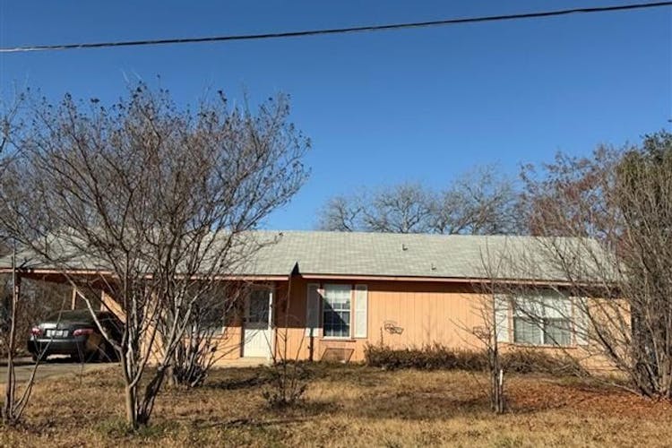 3204 Avenue H Hondo, TX 78861, Medina County