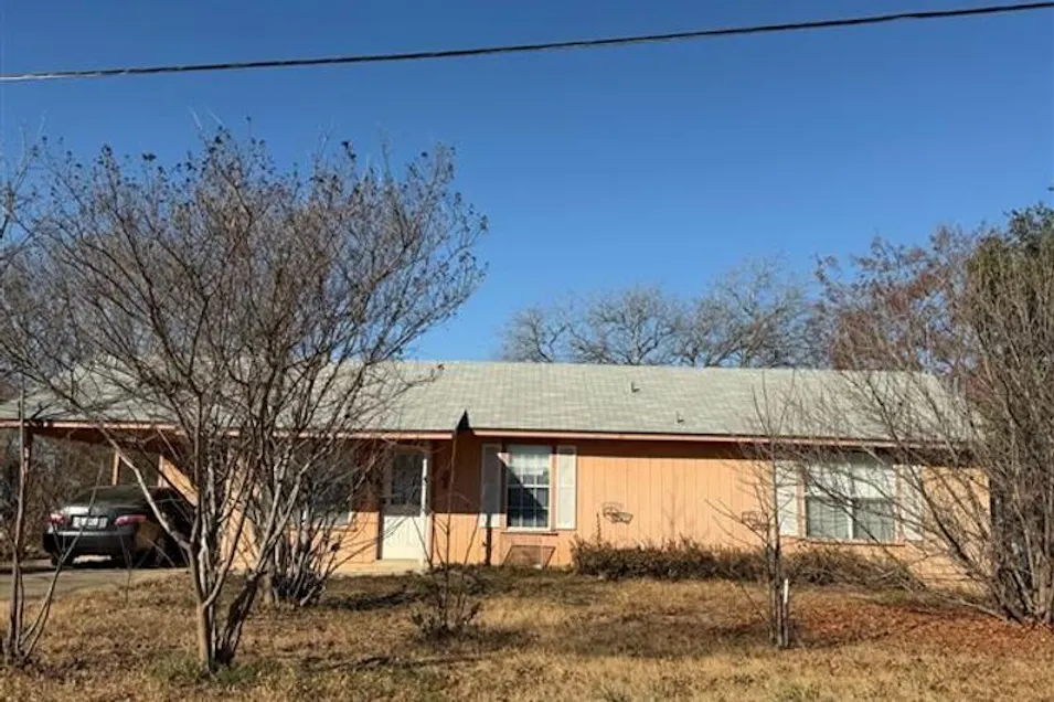 3204 Avenue H Hondo, TX 78861, Medina County