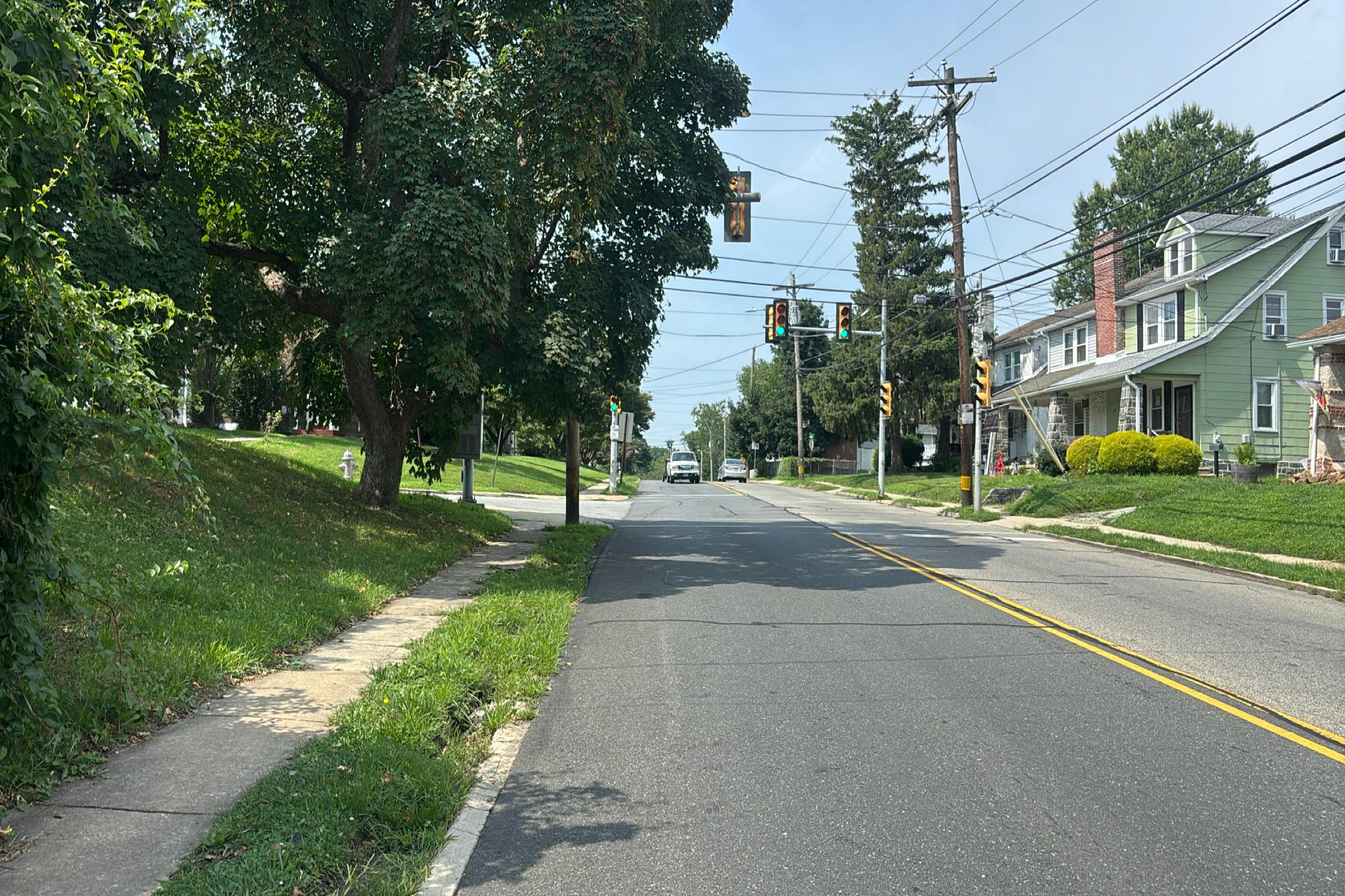 Garrett Rd, Drexel Hill, PA 19026