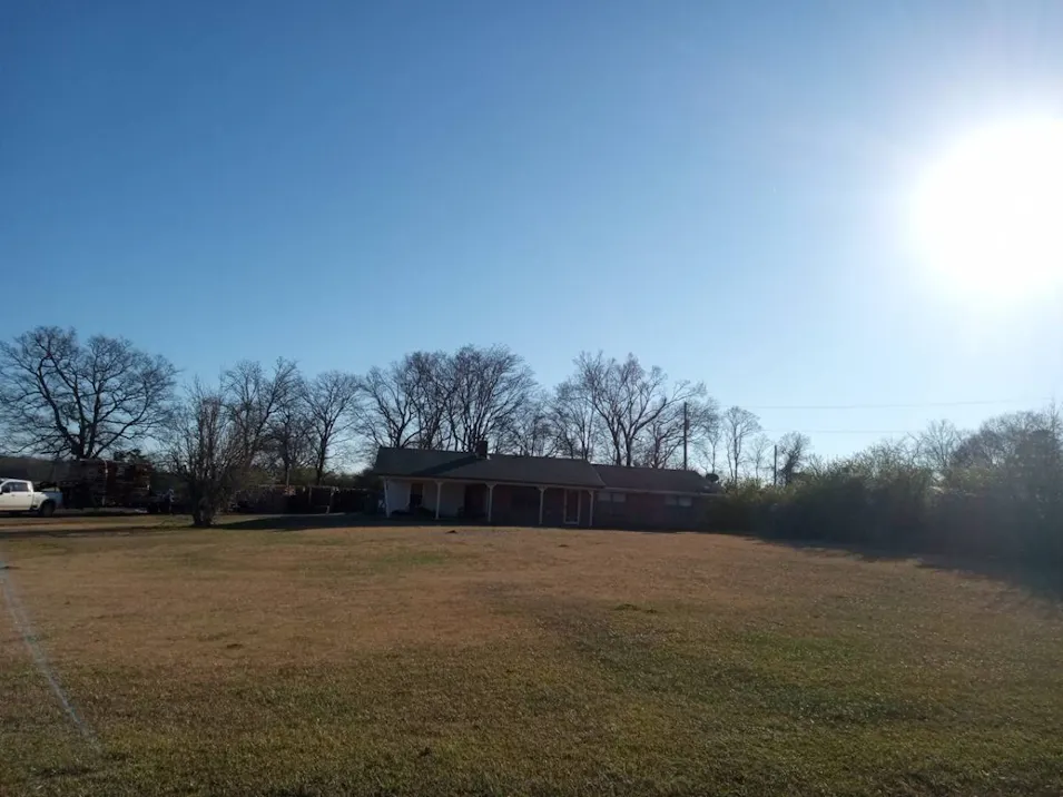 1832 Highway 24 East Prescott, AR 71857, Nevada County