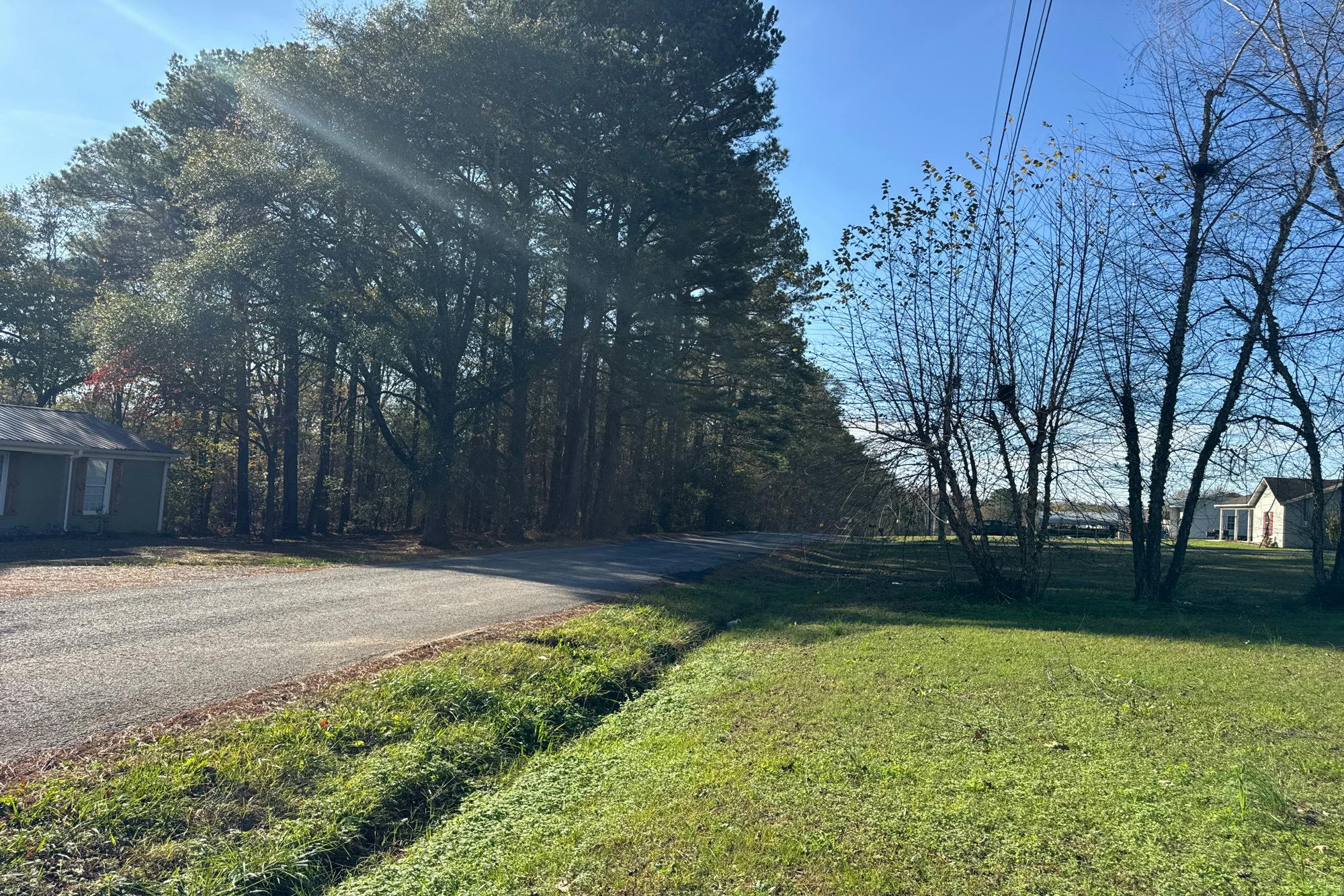 Allen Rd, Albertville, AL 35950