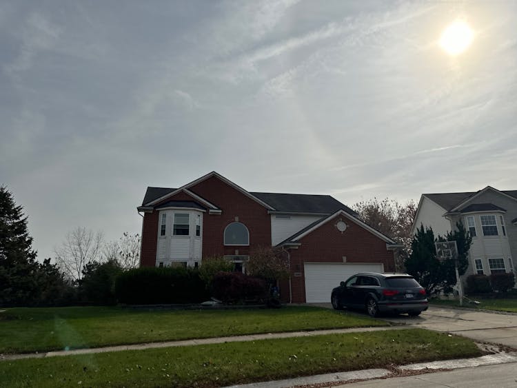 1566 Hartland Dr Troy, MI 48083-5456, Oakland County