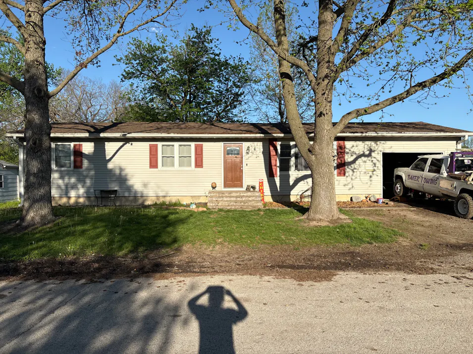 6 Thomas St Monroe City, MO 63456, Marion County