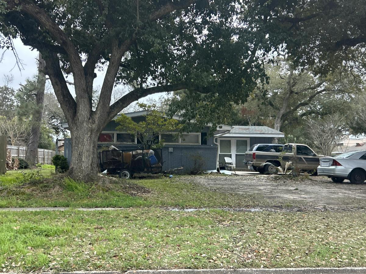 17th St, Lake Charles, LA 70601