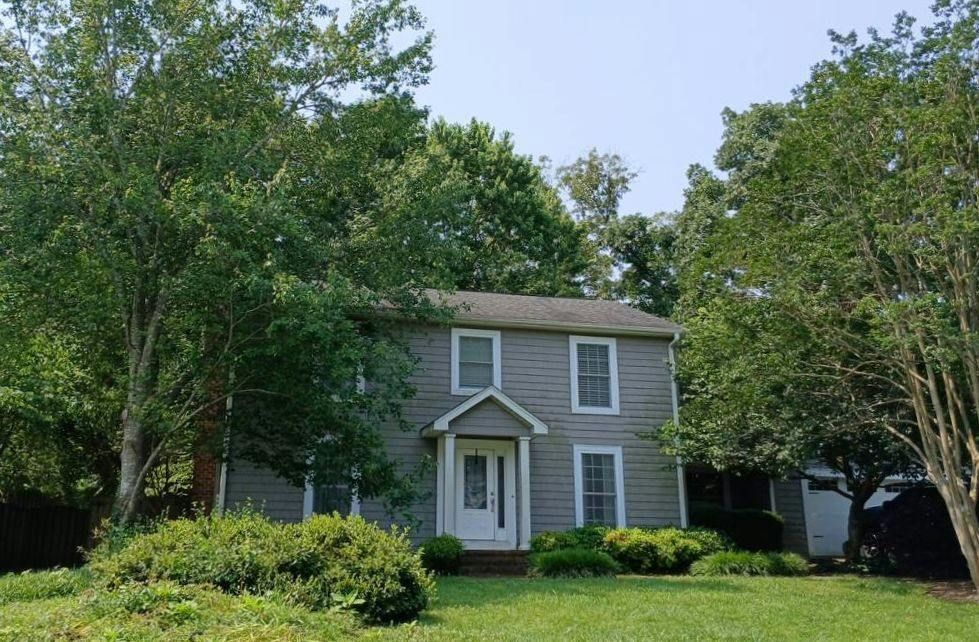 Marquette St, Garden City, MI 48135