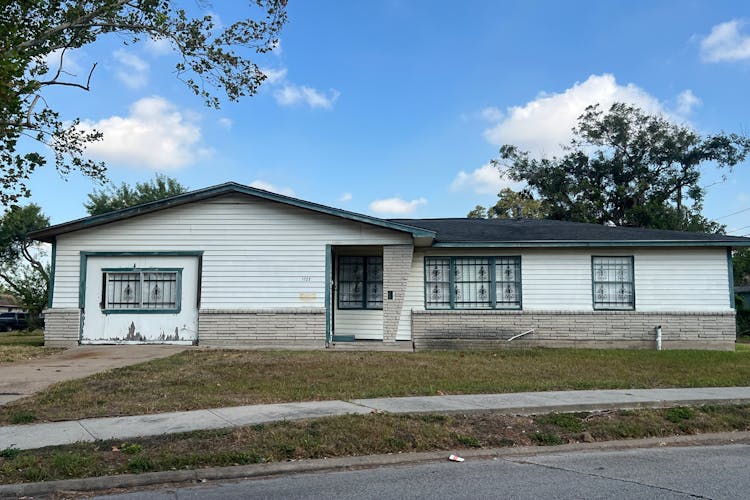 1723 Normandale Street Houston, TX 77029, Harris County