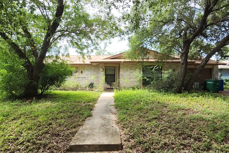 7210 Sandspring Ct San Antonio, TX 78227, Bexar County