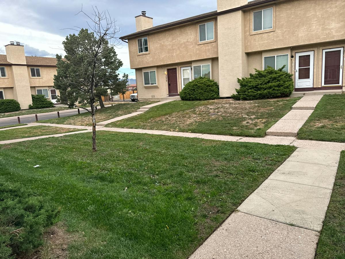 Starlight Cir, Colorado Springs, CO 80916