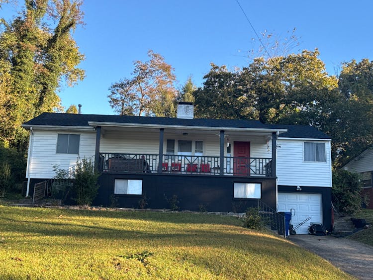 202 Outer Drive Oak Ridge, TN 37830, Anderson County