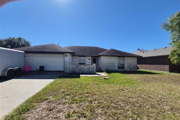 6349 Fitzhugh Drive Corpus Christi, TX 78414, Nueces County