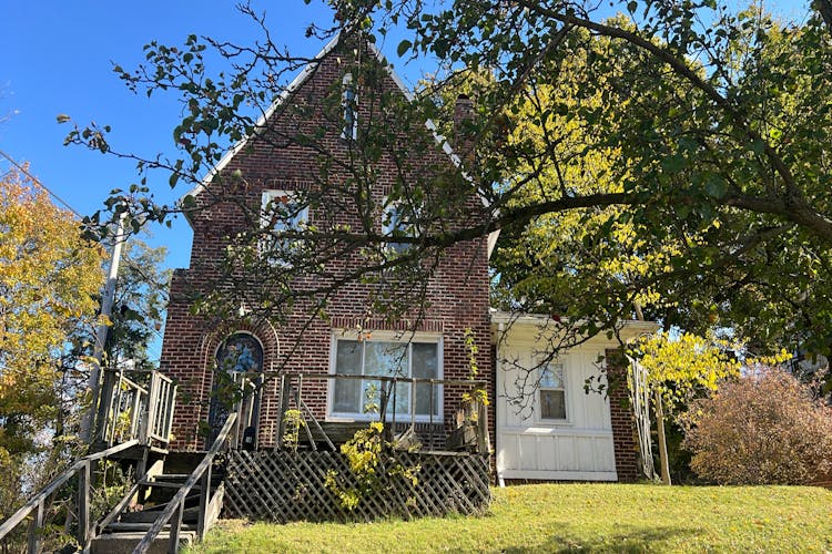 76 Penn Ave Mansfield, OH 44903, Richland County