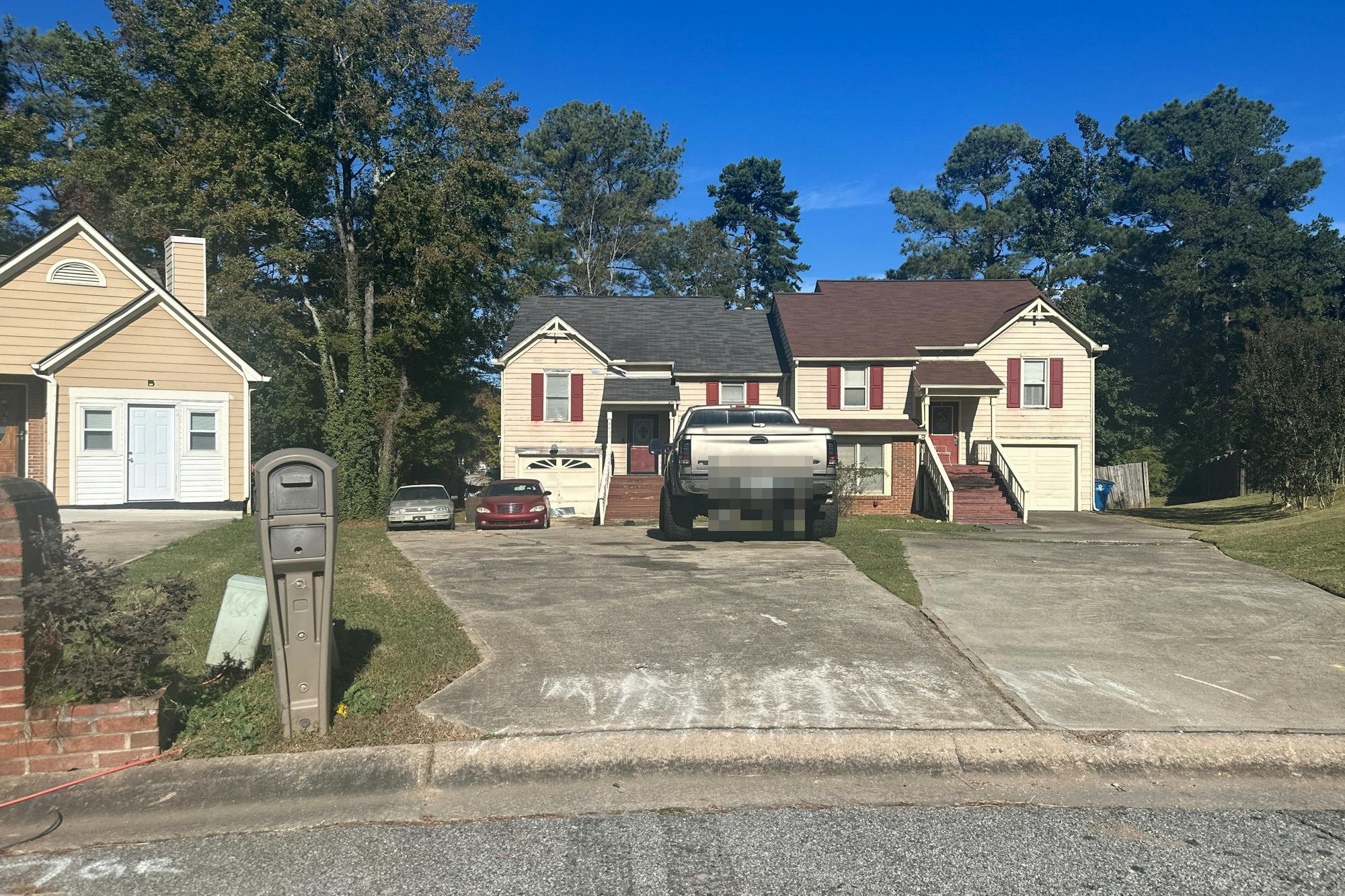 Bay Ct, Riverdale, GA 30274
