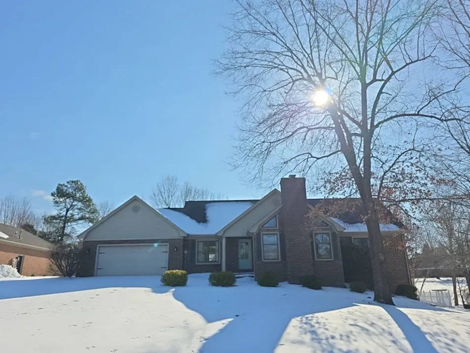 140 Pinebrook Drive Paducah, KY 42001, McCracken County