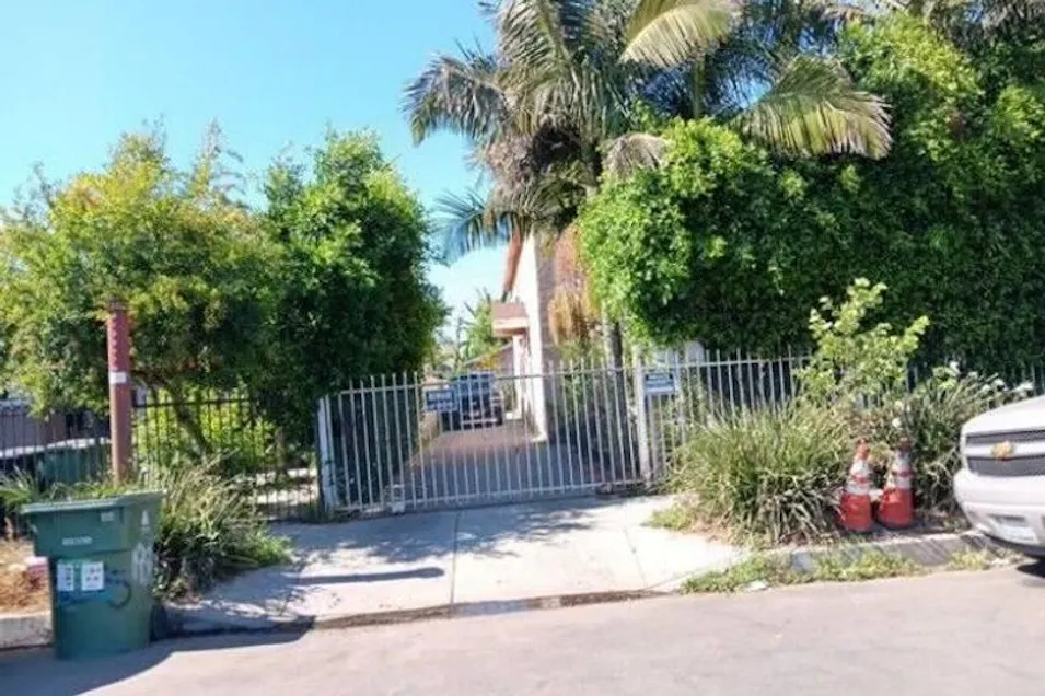 813 West 56th Street Los Angeles, CA 90037, Los Angeles County