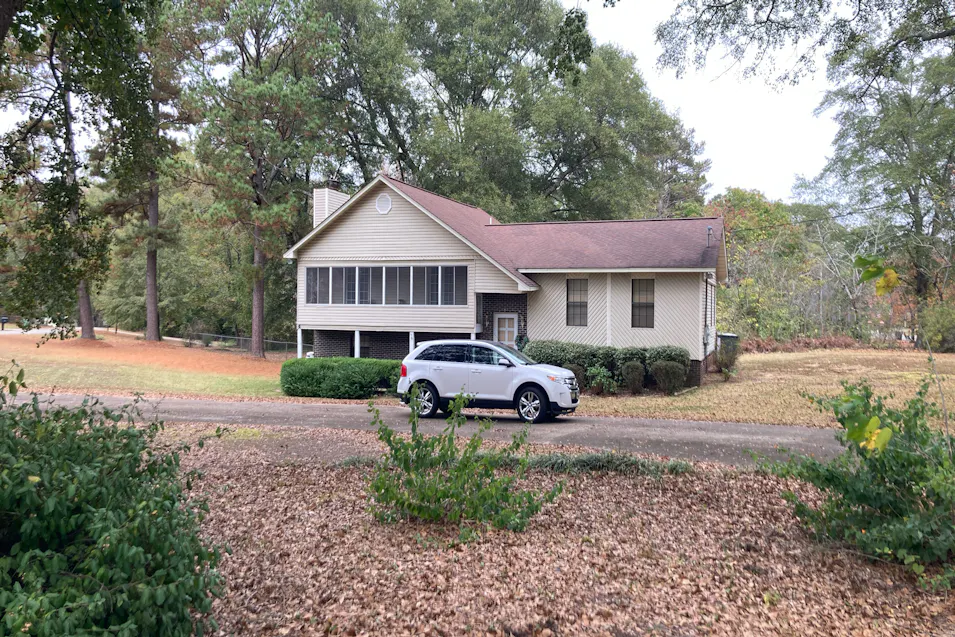 115 Camille Cir Clanton, AL 35045, Chilton County