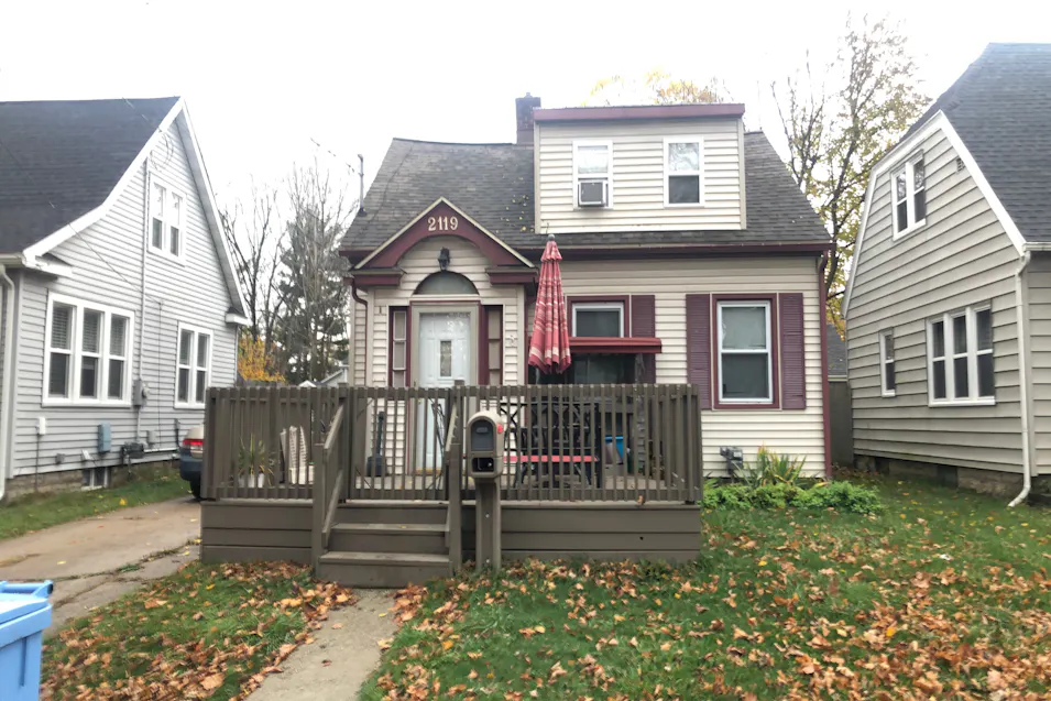 2119 Lyons Ave Lansing, MI 48910, Ingham County