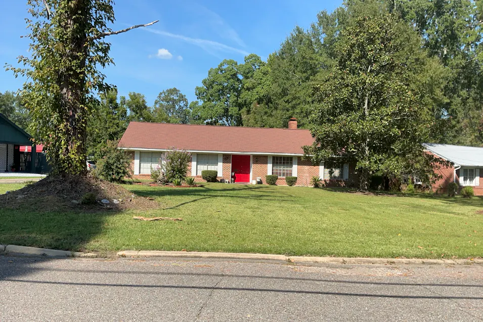 140 S Haardt Drive Montgomery, AL 36105, Montgomery County