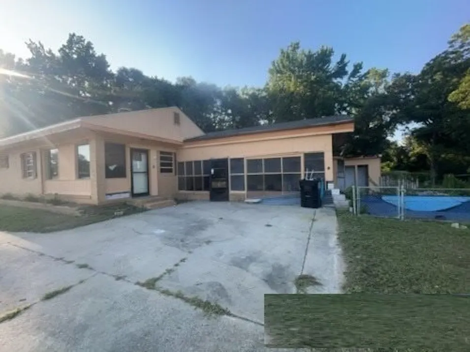2051 Us Highway 13 North Farmville, NC 27828, Pitt County