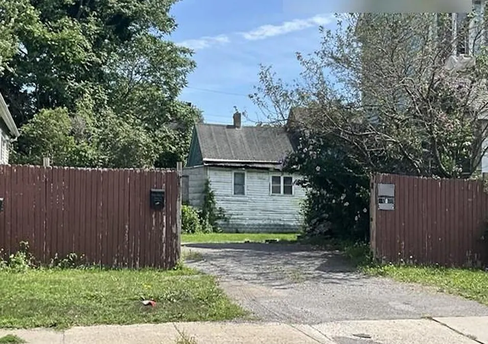 940 South Park Ave Buffalo, NY 14210, Erie County