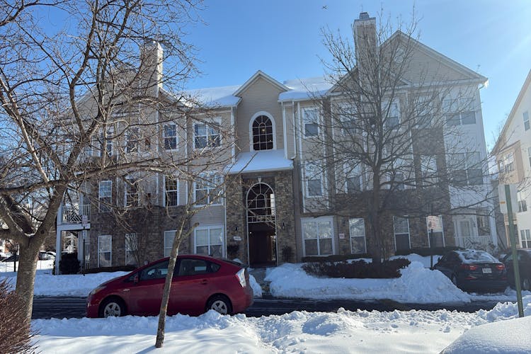 5901 Founders Hill Dr Unit 101 Alexandria, VA 22310, Fairfax County