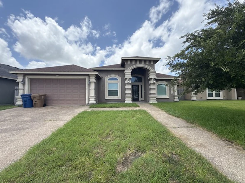 6805 Sir Moses Place
