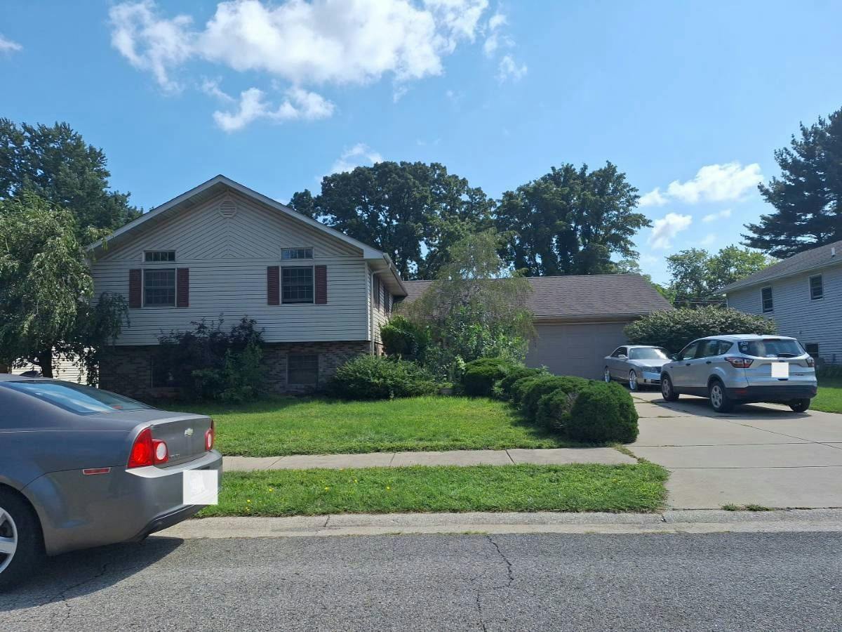 Greentree St, Portage, IN 46368