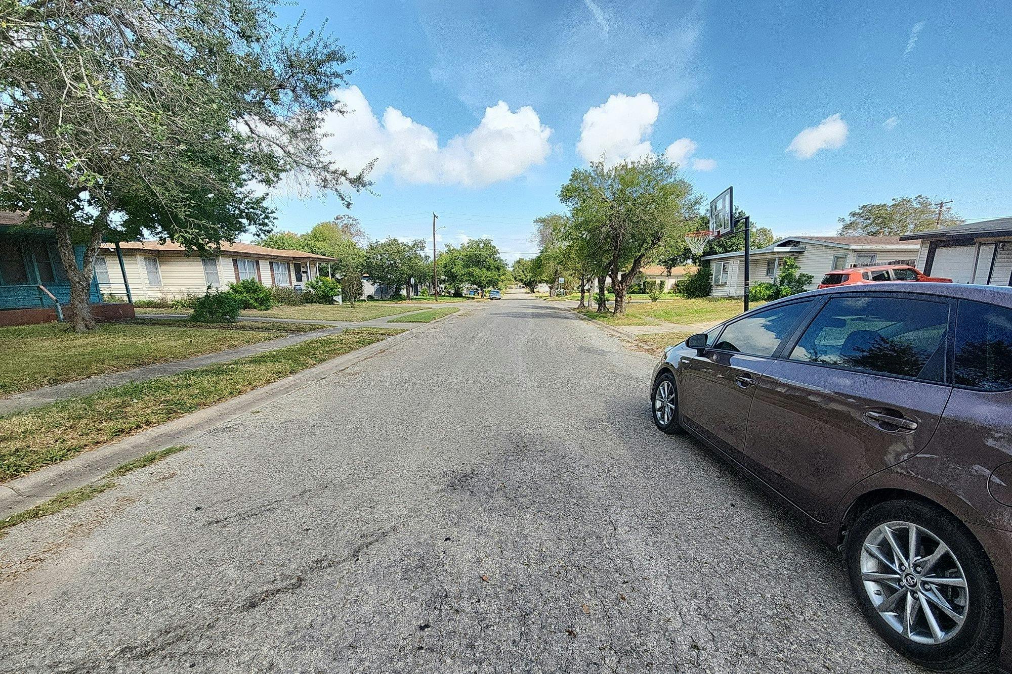Dona Dr, Corpus Christi, TX 78407