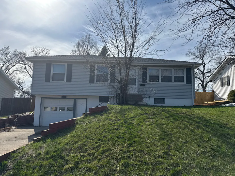 1826 Griffin St Bismarck, ND 58501, Burleigh County