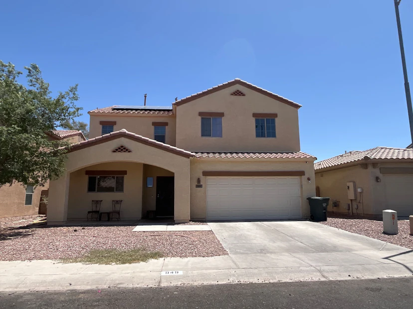 949 E White Wing Dr