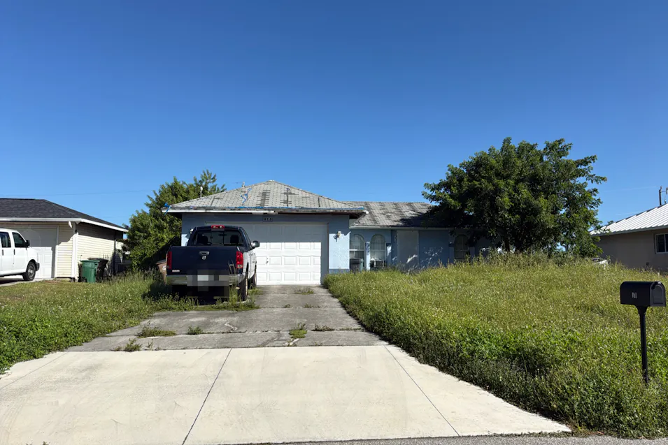915 NE 10th Ter Cape Coral, FL 33909, Lee County