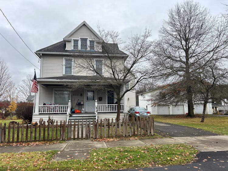 125 Center St Waverly, NY 14892, Tioga County
