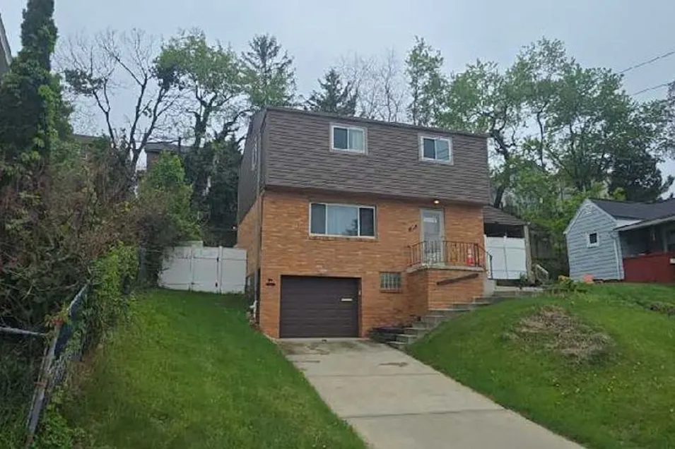 139 Claus Avenue Pittsburgh, PA 15227, Allegheny County