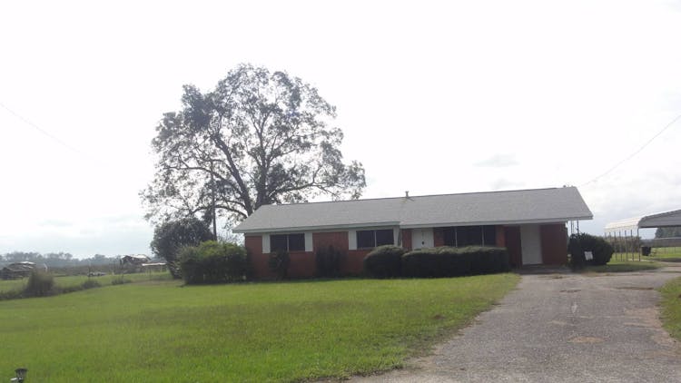 219 Burlington St Atmore, AL 36502, Escambia County